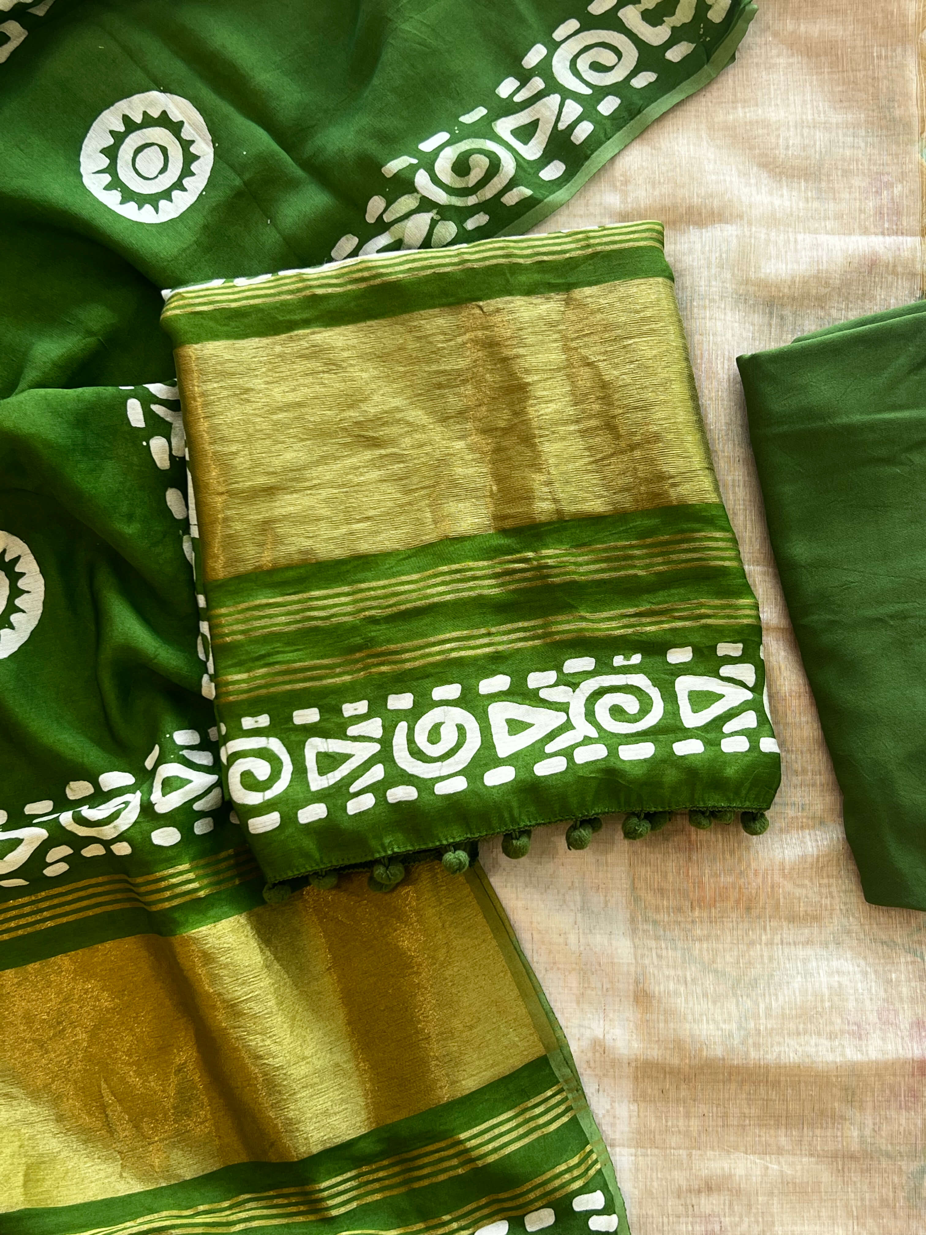 Semi Modal Mehandi Green